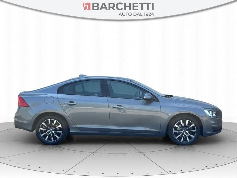 Usata Volvo S60 Dynamic 120 CV (88 kW) 2019 Grigio Berlina