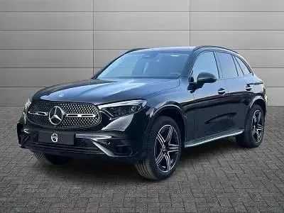 Nuova Mercedes CLE300 AMG 258 CV (189 kW) 2026 Rosso patagonia metallizzato m Coupé