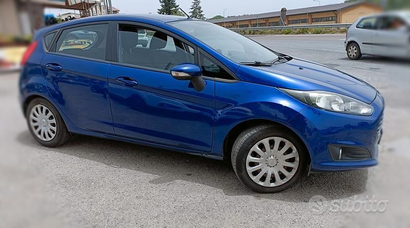 Usata Ford Fiesta 75 CV (55 kW) 2016 Utilitaria