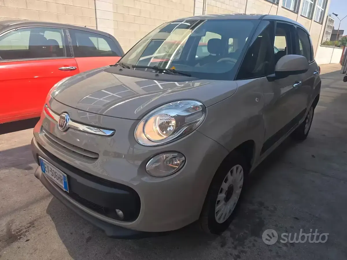 Usata Fiat 500L Pop Star 80 CV (58 kW) 2014 Beige Monovolume