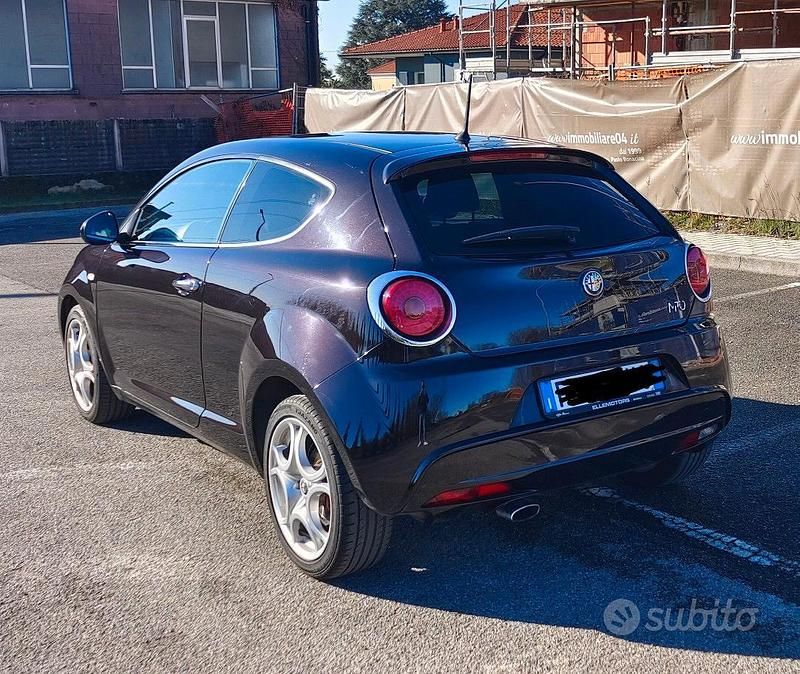 Usata Alfa Romeo MiTo Distinctive 120 CV (88 kW) 2015 Utilitaria