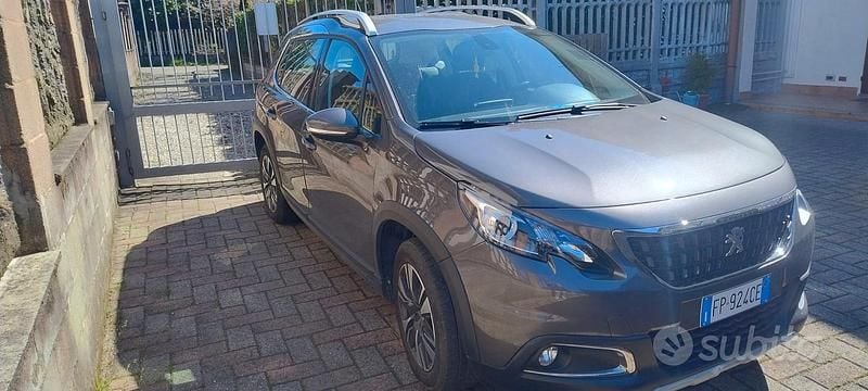 Usata Peugeot 2008 82 CV (60 kW) 2018 Grigio SUV