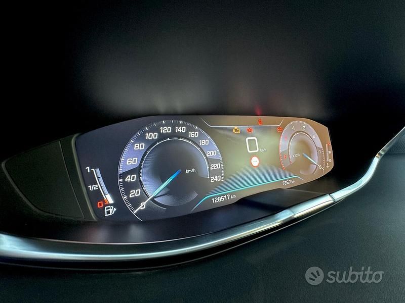 Usata Peugeot 3008 S 131 CV (96 kW) 2019 Bianco Berlina