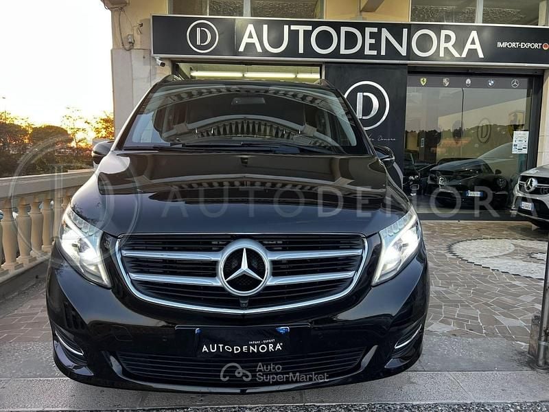 Usata Mercedes V250 Exclusive 190 CV (139 kW) 2019 Nero Monovolume