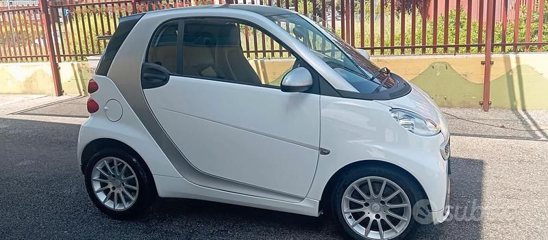 Usata Smart ForTwo Coupé 71 CV (52 kW) 2007 Bianco Coupé
