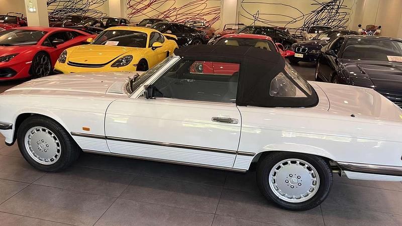 Usata Mercedes SL300 188 CV (138 kW) 1987 Bianco Cabrio