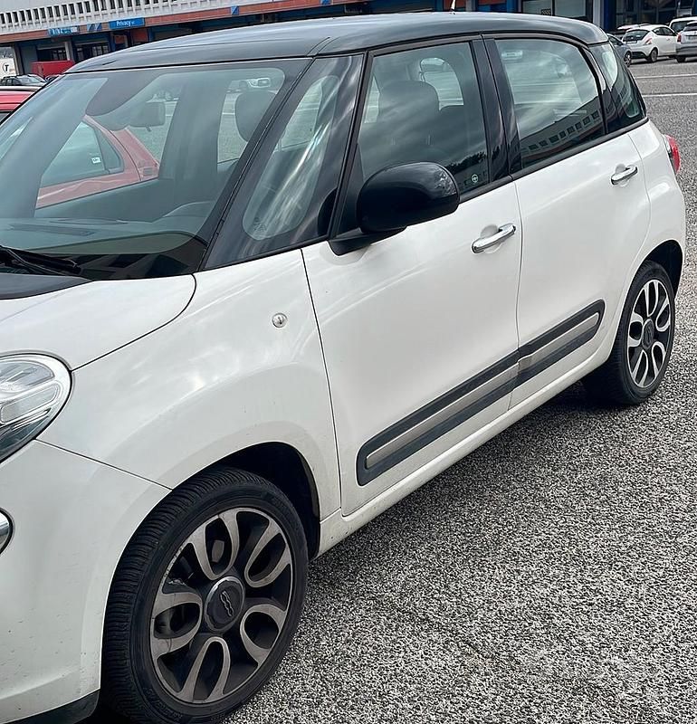 Usata Fiat 500L Pop Star 95 CV (69 kW) 2016 Bianco Monovolume