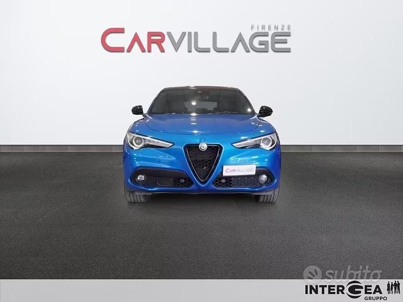 Usata Alfa Romeo Stelvio Veloce 210 CV (154 kW) 2022 Blu SUV