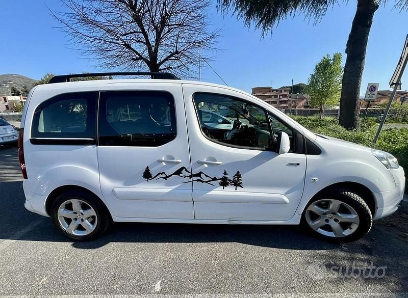 Usata Peugeot Partner Tepee Style 115 CV (84 kW) 2015 Bianco Monovolume