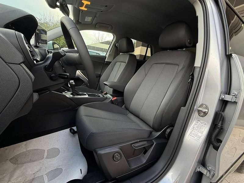 Nuova Audi Q2 Advanced 150 CV (110 kW) 2026 Argento SUV