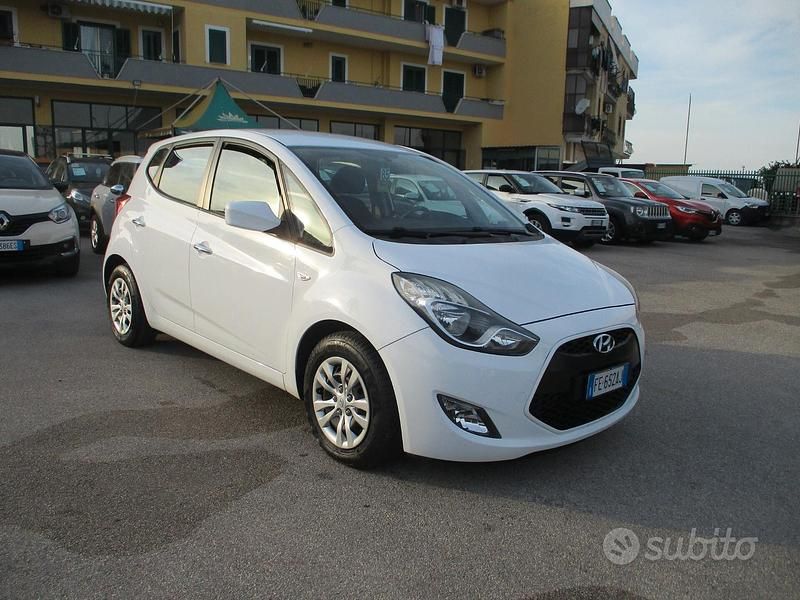 Usata Hyundai ix20 Classic 90 CV (66 kW) 2016 Bianco Utilitaria
