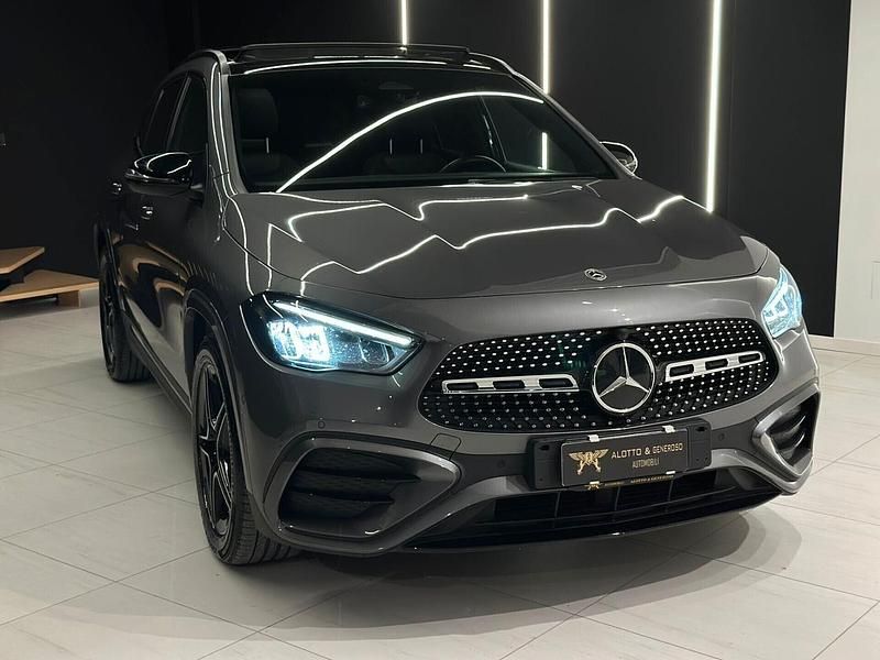 Usata Mercedes GLA220 Edition 190 CV (139 kW) 2024 Grigio SUV