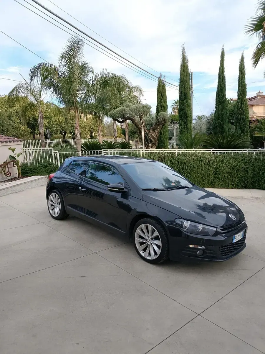 Usata VW Scirocco 160 CV (117 kW) 2010 Nero Coupé
