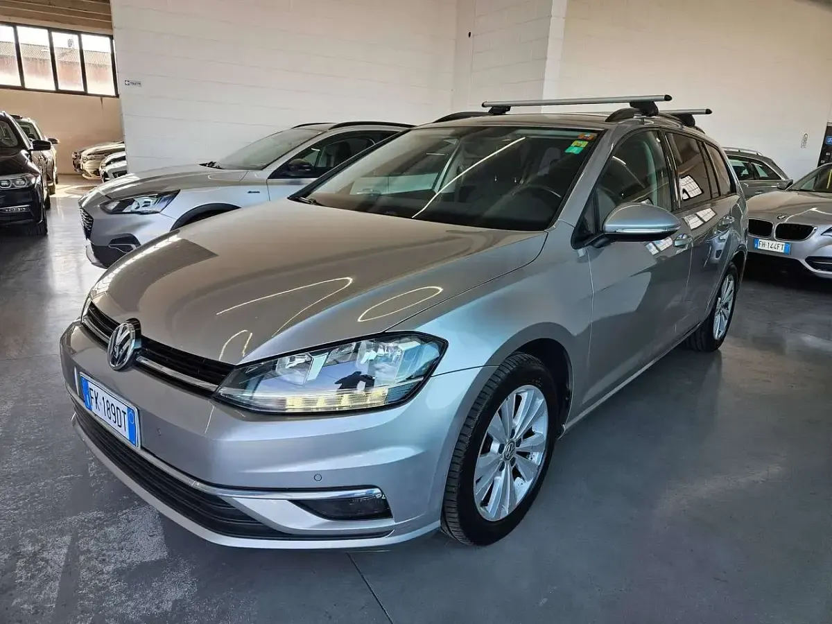 Usata VW Golf VII Executive 116 CV (85 kW) 2017 Argento Station wagon