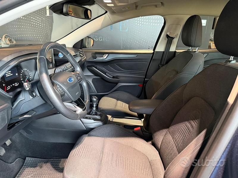 Usata Ford Focus Active 120 CV (88 kW) 2021 Blu Station wagon