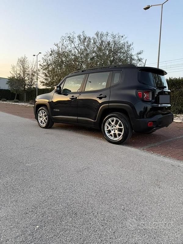 Usata Jeep Renegade Limited 120 CV (88 kW) 2020 Nero SUV