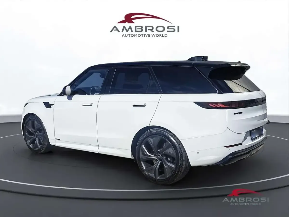 Käytetty Land Rover Range Rover Sport Autobiography 351 HP (258 kW) 2023 Valkoinen Katumaasturi
