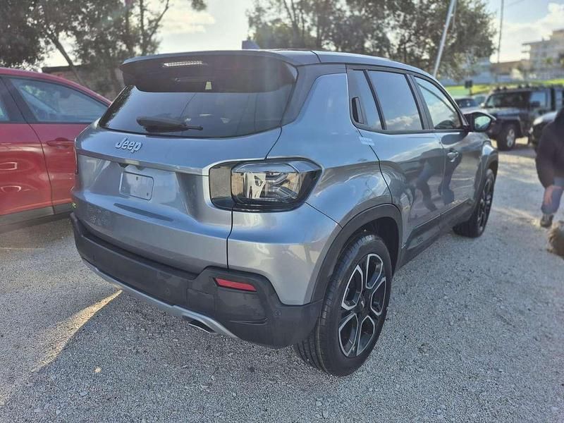 Usata Jeep Avenger Summit 101 CV (74 kW) 2024 Grigio SUV