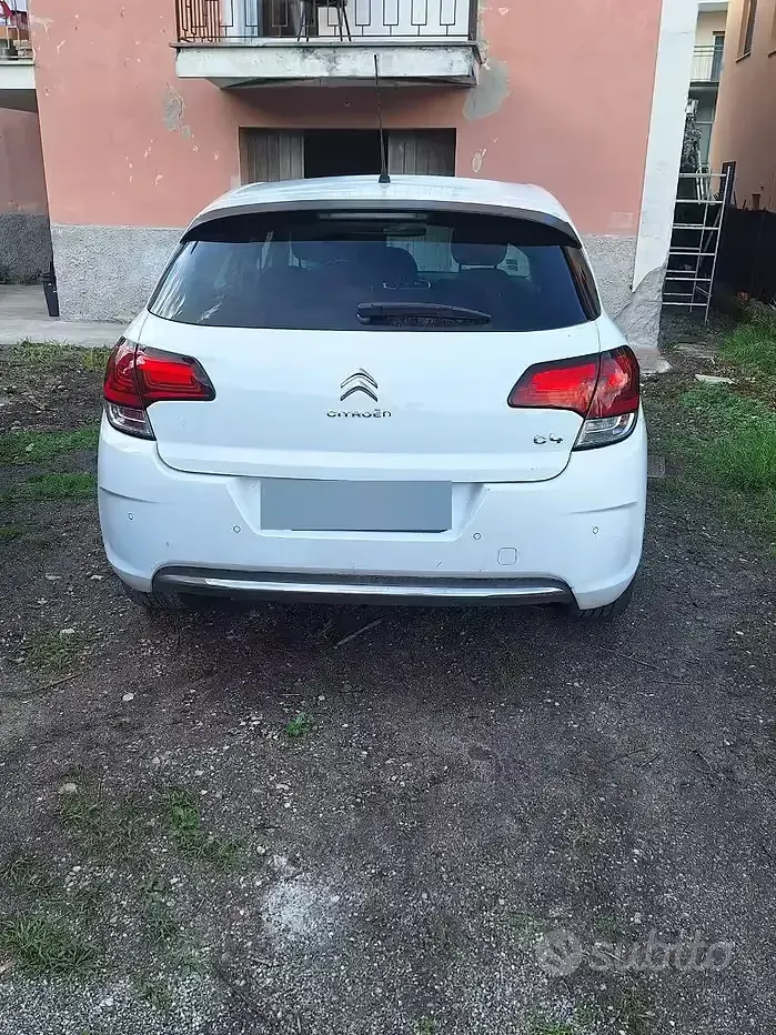 Usata Citroën C4 99 CV (72 kW) 2016 Bianco Berlina