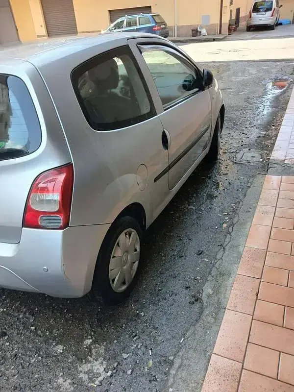 Usata Renault Twingo Dynamique 58 CV (42 kW) 2009 Grigio Utilitaria