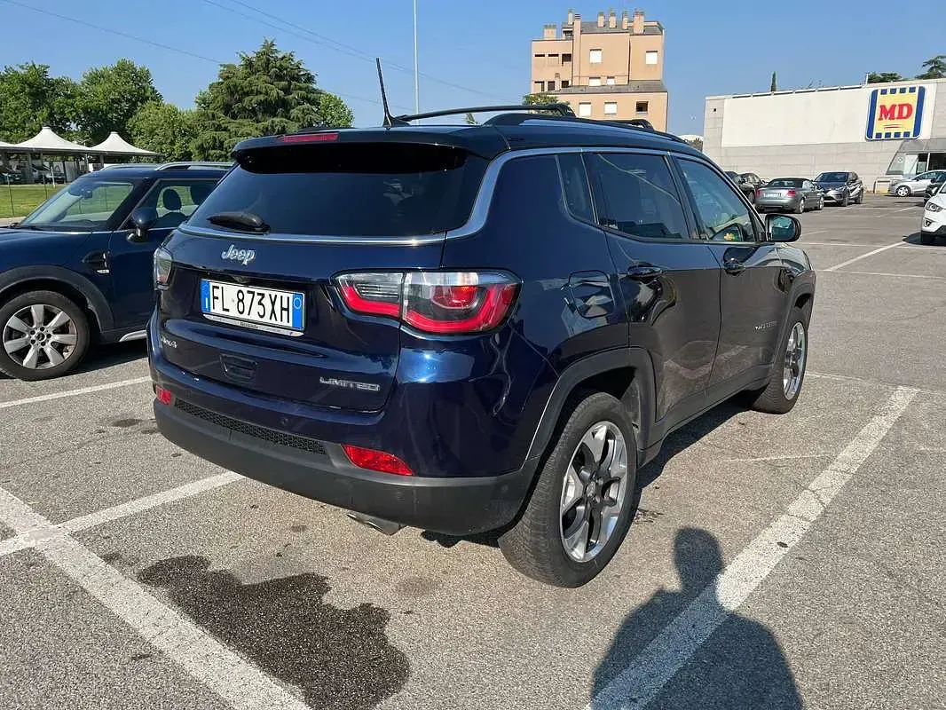 Usata Jeep Compass Limited 170 CV (125 kW) 2017 Blu/azzurro SUV