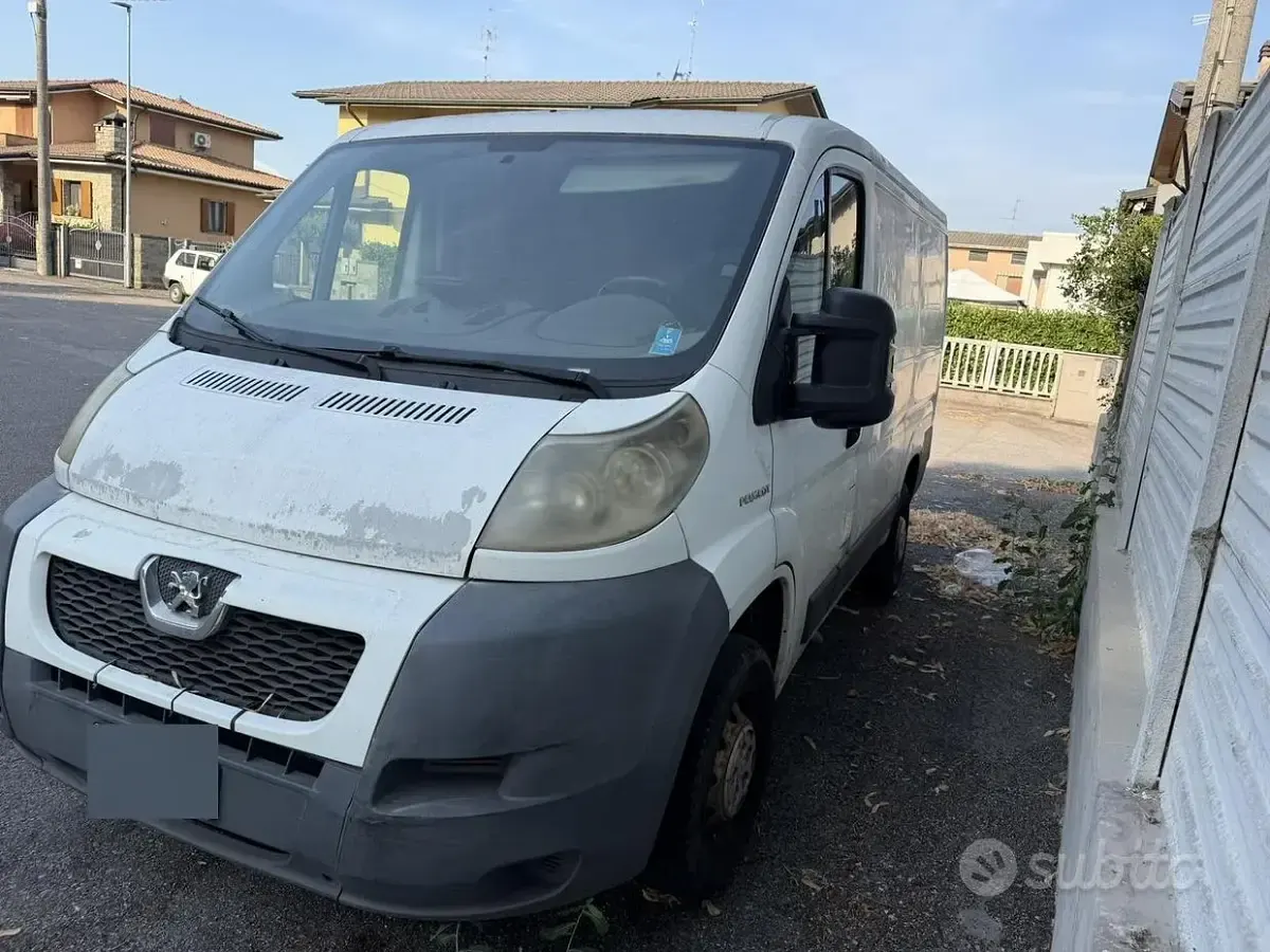 Usata Peugeot Boxer 120 CV (88 kW) 2006 Bianco Furgone