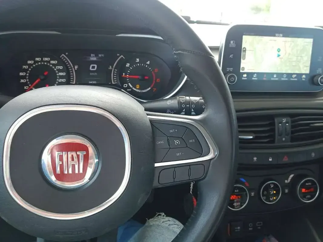 Usata Fiat Tipo Lounge 120 CV (88 kW) 2017 Argento Station wagon