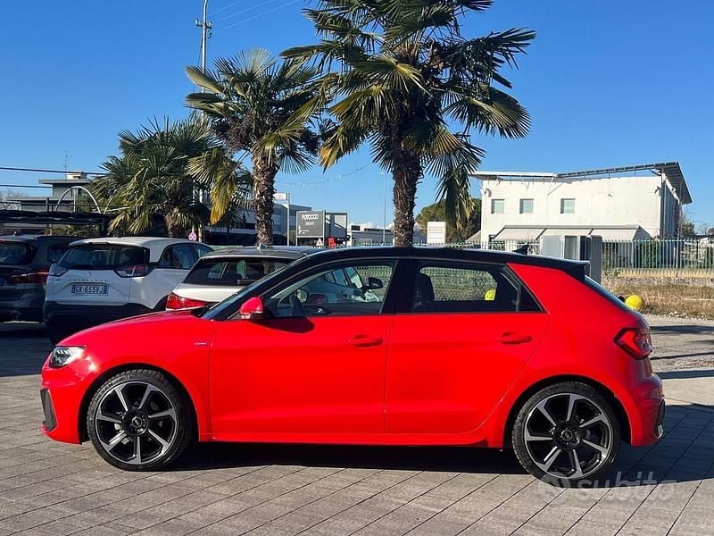 Usata Audi A1 Design 150 CV (110 kW) 2022 Rosso SUV