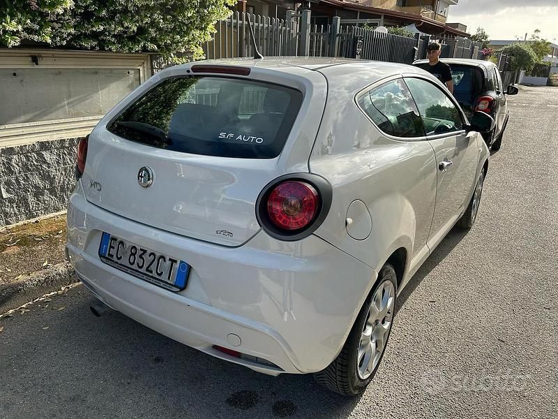 Usata Alfa Romeo MiTo 90 CV (66 kW) 2010 Utilitaria