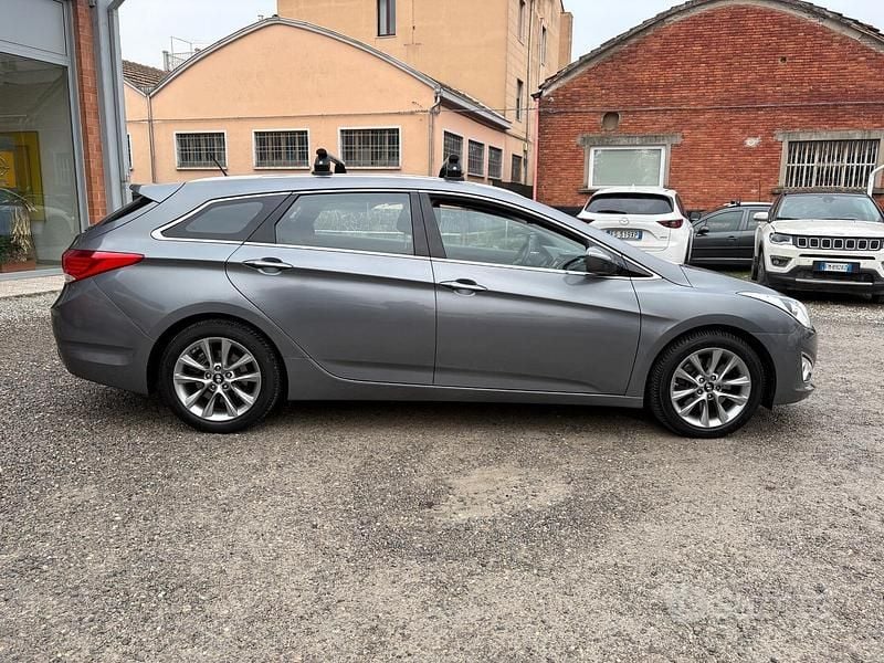 Usata Hyundai i40 136 CV (100 kW) 2014 Grigio Station wagon