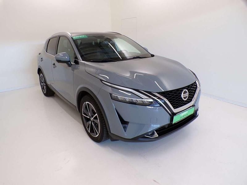 Usata Nissan Qashqai Tekna 158 CV (116 kW) 2022 Grigio pastello SUV