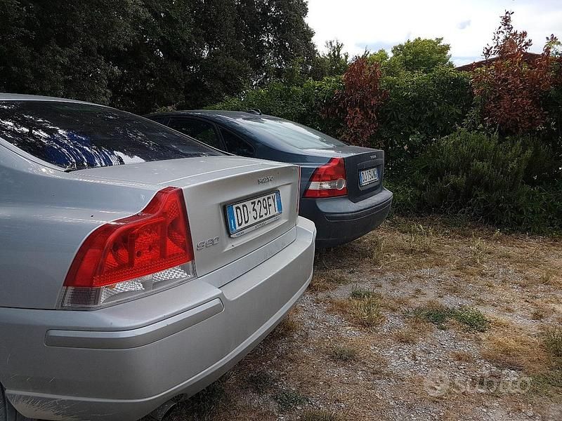 Usata Volvo S60 185 CV (136 kW) 2006 Grigio Berlina
