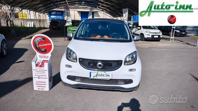 Usata Smart ForFour Passion 71 CV (52 kW) 2015 Bianco Utilitaria