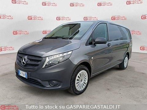 Usata Mercedes Vito 163 CV (119 kW) 2023 Grigio Furgone