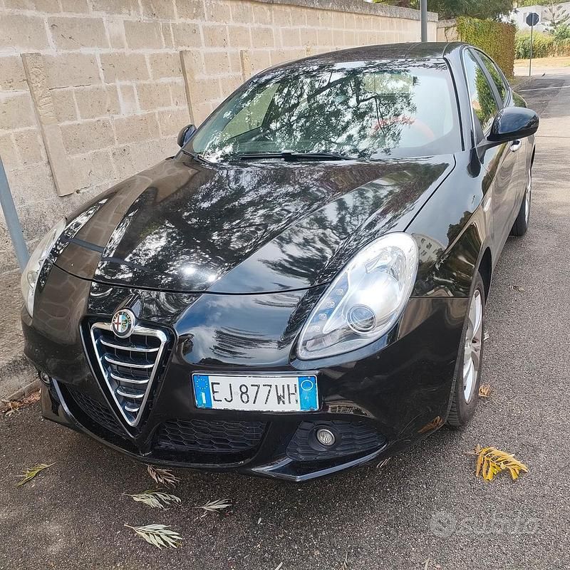 Usata Alfa Romeo Giulietta 175 CV (128 kW) 2012 Nero Utilitaria