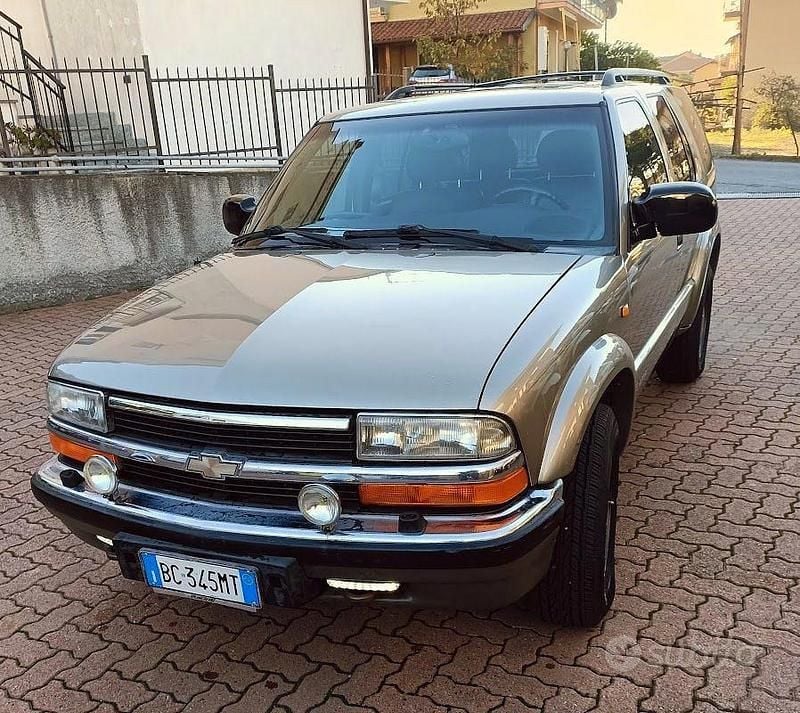 Usata Chevrolet Blazer 1998 Grigio SUV