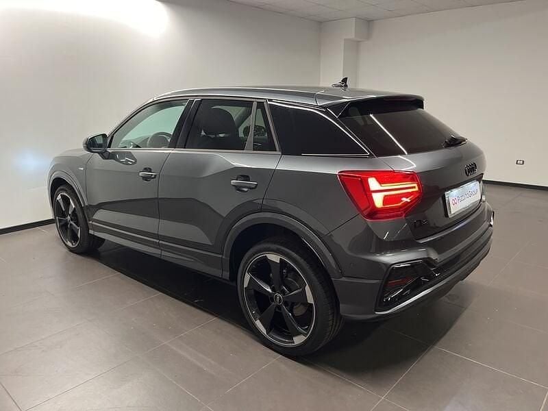 Nuova Audi Q2 Ambiente 116 CV (85 kW) 2025 Grigio SUV