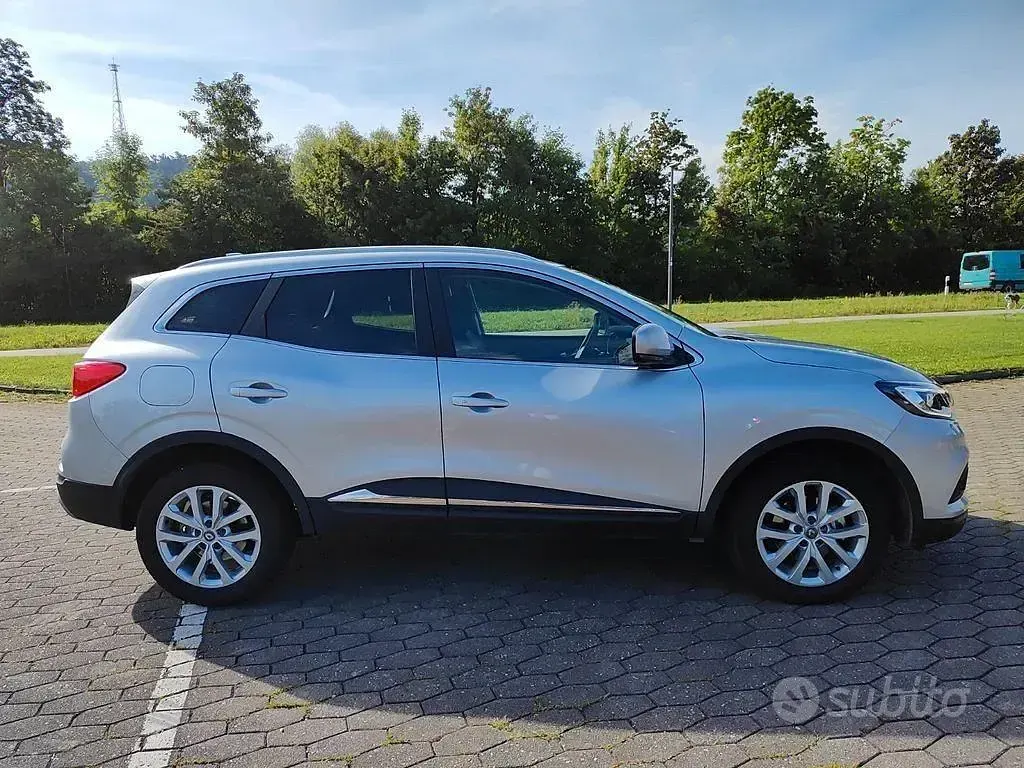 Usata Renault Kadjar Zen 116 CV (85 kW) 2019 Grigio SUV
