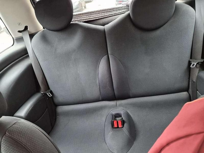 Usata Mini Cooper 116 CV (85 kW) 2004 Beige Utilitaria