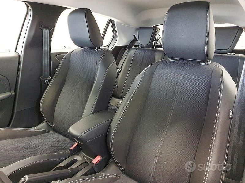 Usata Opel Corsa Elegance 75 CV (55 kW) 2021 Nero Utilitaria