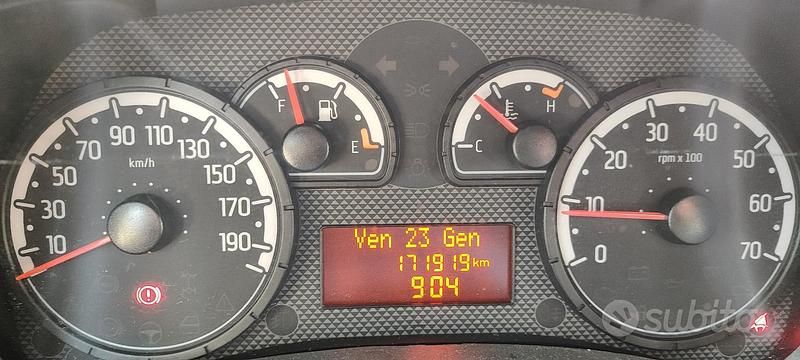 Usata Fiat Panda 60 CV (44 kW) 2010 Bianco Berlina