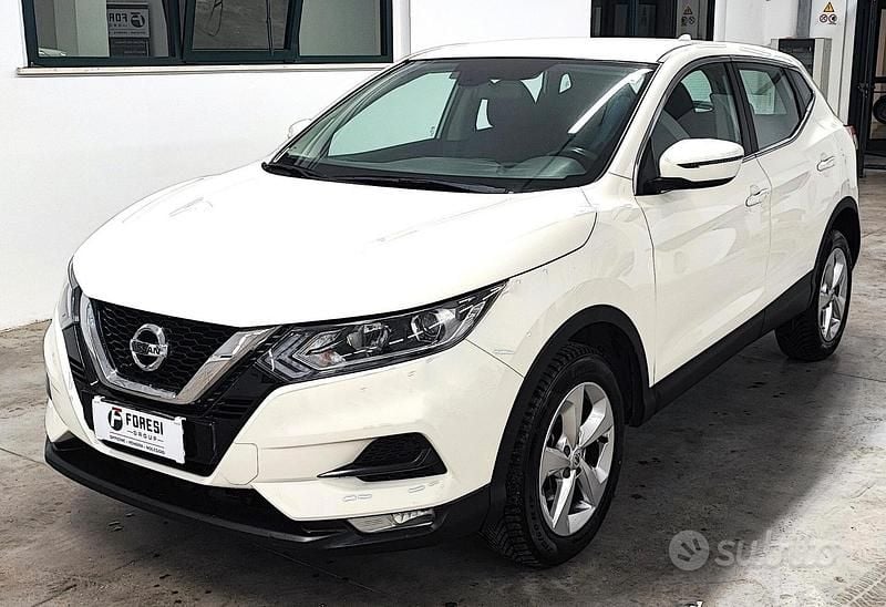Usata Nissan Qashqai 116 CV (85 kW) 2020 Bianco perlato SUV