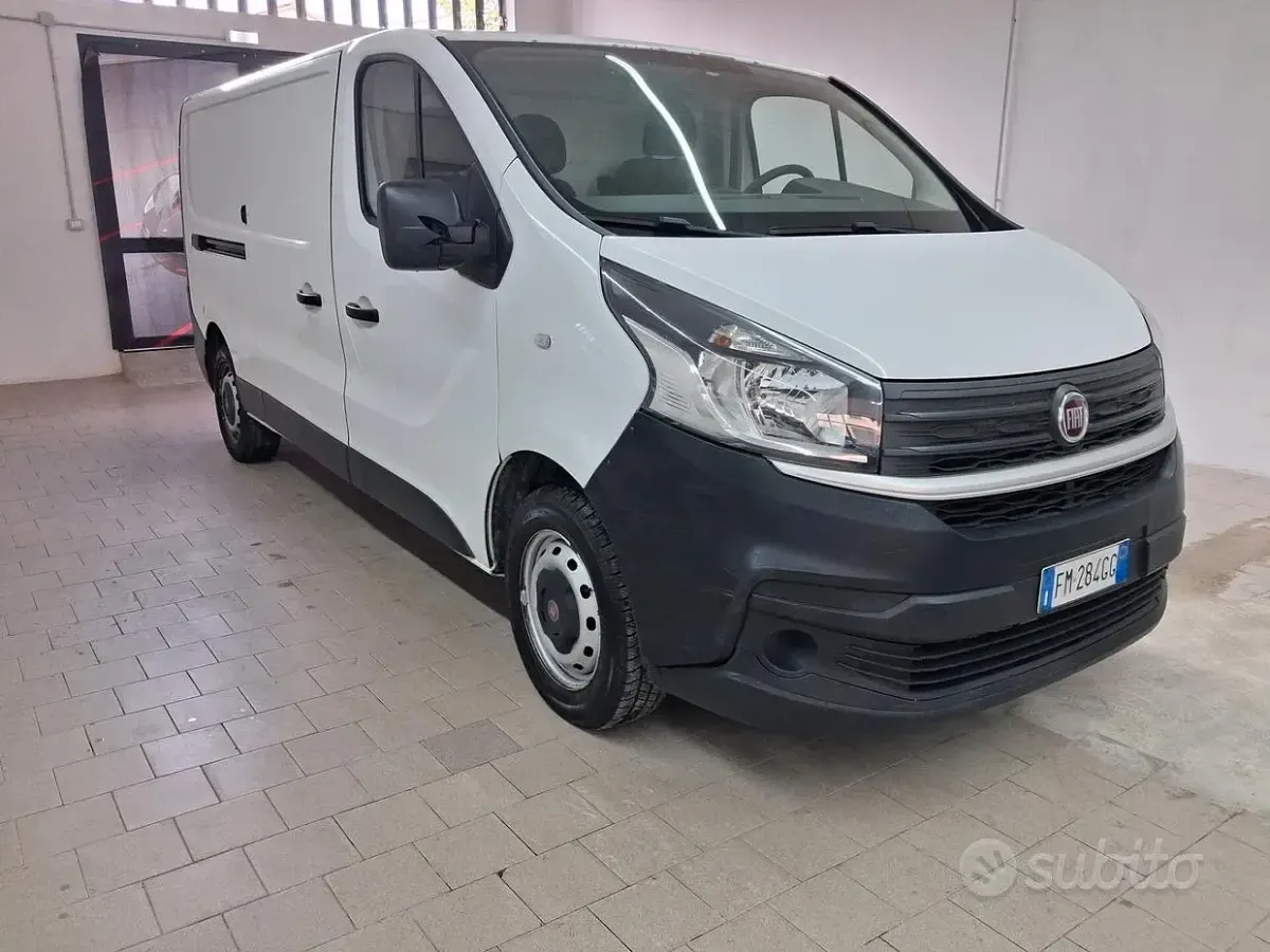 Usata Fiat Talento 120 CV (88 kW) 2017 Bianco Monovolume