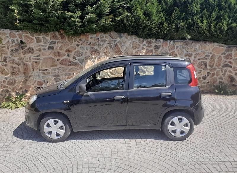 Usata Fiat Panda 69 CV (50 kW) 2015 Nero Utilitaria