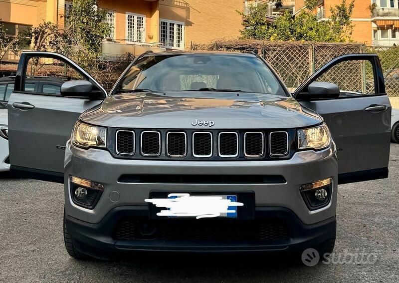 Usata Jeep Compass Longitude 140 CV (102 kW) 2018 Grigio SUV