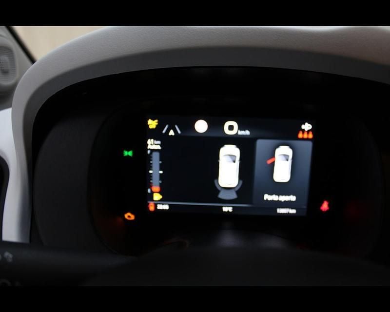 Usata Fiat Panda Cross Cross 69 CV (50 kW) 2025 Nero Utilitaria