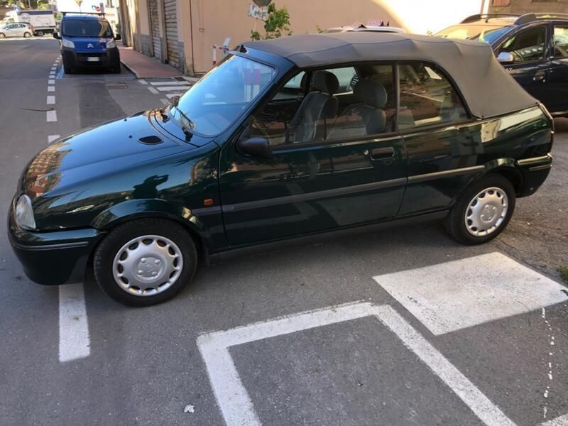 Usata Rover 100 60 CV (44 kW) 1995 Verde Cabrio