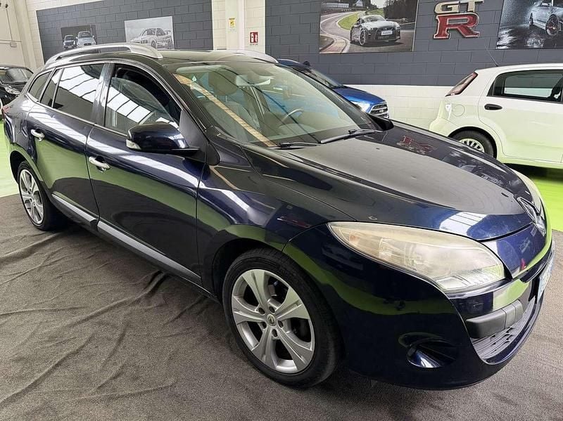 Usata Renault Mégane GrandTour Dynamique 110 CV (80 kW) 2011 Nero Station wagon