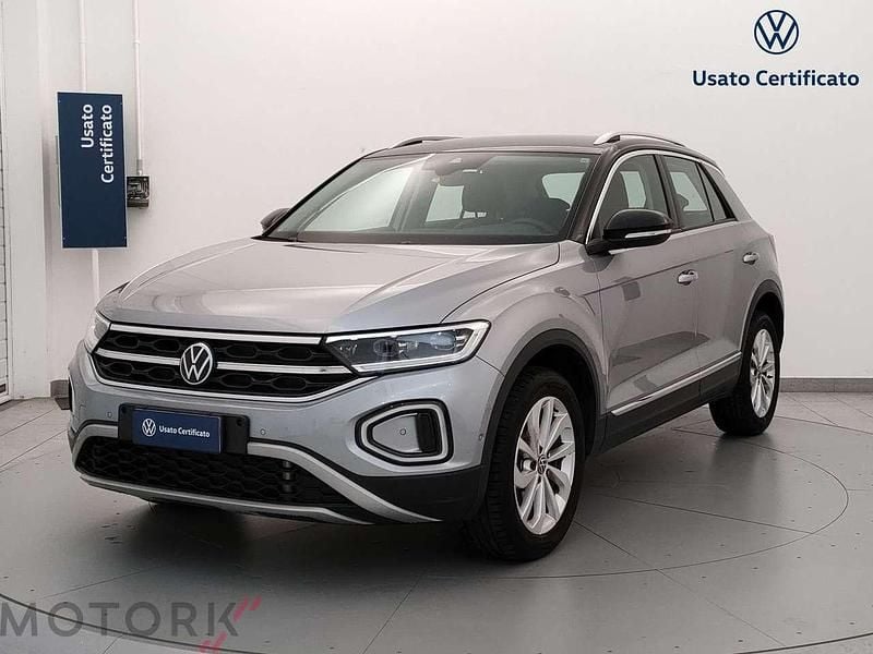 Usata VW T-Roc Style 150 CV (110 kW) 2023 Grigio scuro SUV