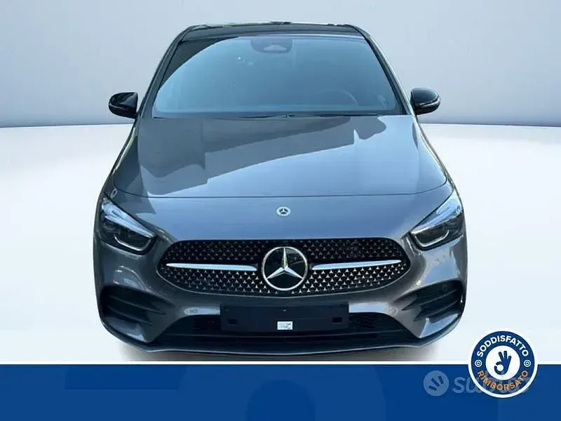 Uusi Mercedes B180 AMG 116 HP (85 kW) 2026 Harmaa Tila-auto